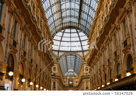 Milan Vittorio Emanuele II Galleria evening Milan Vittorio Emanuele II Galleria evening 58347026