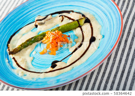 Delicious sauce with asparagus and carrot 58364642
