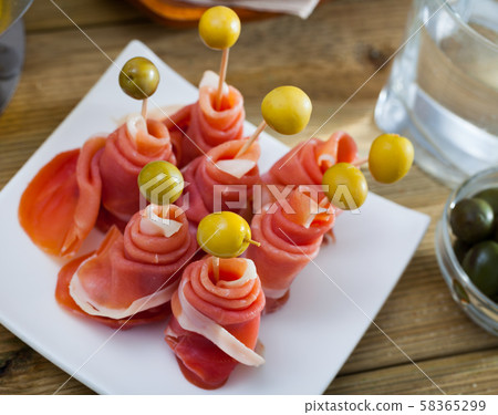 Jamon served on platter Jamon served on platter 58365299