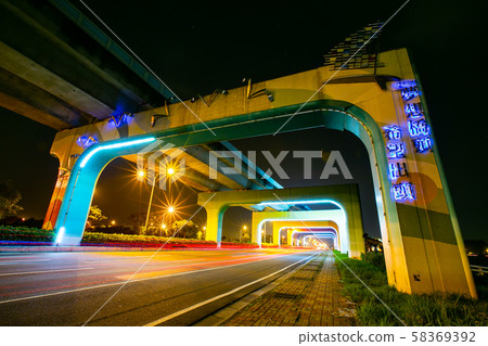 臺灣高雄橋頭彩虹橋Asia Taiwan Kaohsiung Rainbow Bridge 58369392