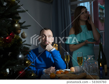 Upset couple after quarrel 58369760