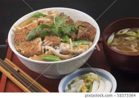Pork cutlet on rice Pork cutlet on rice 58373364