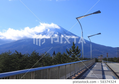 Fuji seen from Fuji-Q Highland 58374324
