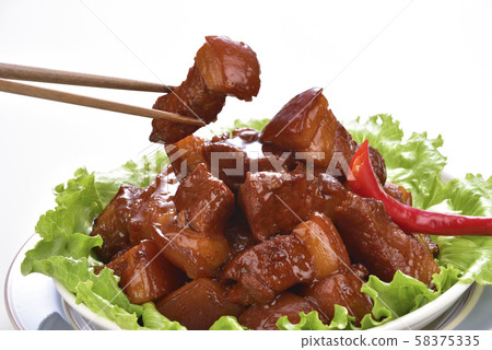 新鮮美味的滷豬肉 58375335