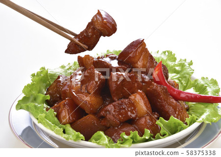 新鮮美味的滷豬肉 58375338