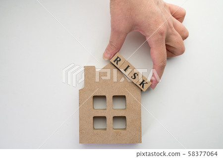 House risk 58377064