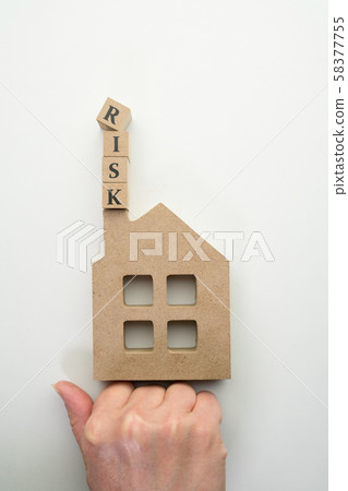 House risk House risk 58377755