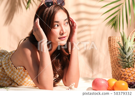 Women Women's Journey Resort 58379332