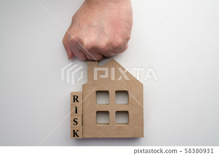 房屋風險 58380931