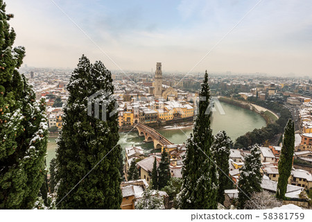 Verona cityscape in winter with snow - Veneto Italy Verona cityscape in winter with snow - Veneto Italy 58381759