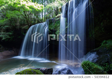 Nabegara Falls 58394812