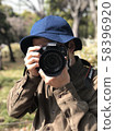 人們拍照 58396920