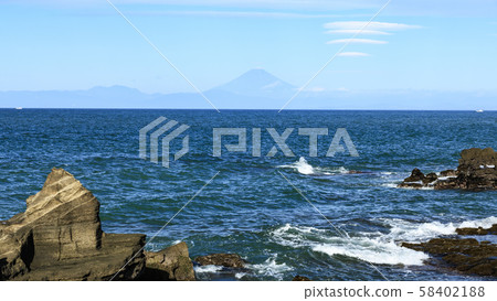 黑崎鼻子(秋天) 黑崎鼻子(秋天) 58402188