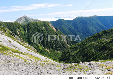 北阿爾卑斯山路到霞sum岳芹澤山步道 58408231