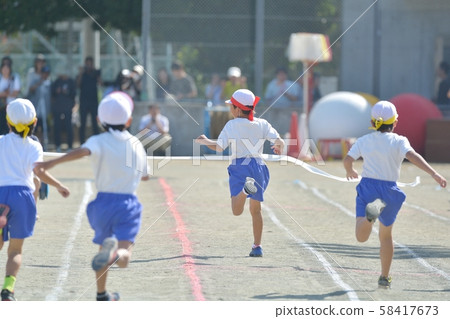 小學體育節日景觀體育競賽 小學體育節日景觀體育競賽 58417673