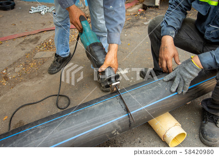 welding the connecting of HDPE pipe welding the connecting of HDPE pipe 58420980