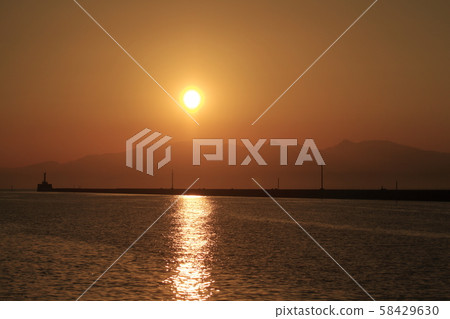 Omuta City Miike Port Sunset 58429630
