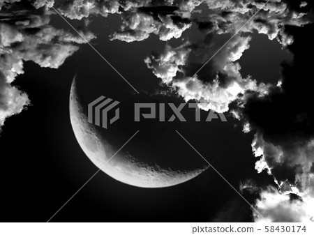 The moon in the night sky 58430174