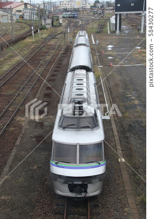 Crystal Express 58430277