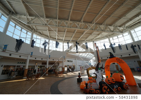 Chitose Outlet Mall Rera (RELA) Reradome Chitose Outlet Mall Rera (RELA) Reradome 58431898