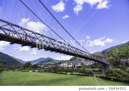 (Nagano) Nationally designated important cultural property, Momosuke Bridge 58434352
