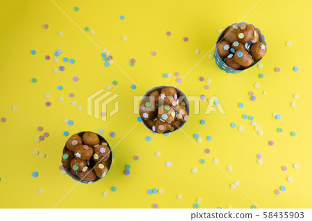 The Purcedduzzi is typical Christmas desserts made in Salento, Puglia The Purcedduzzi is typical Christmas desserts made in Salento, Puglia 58435903