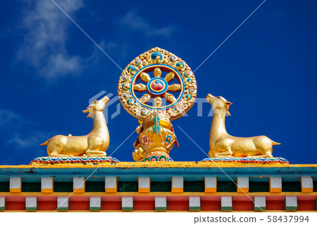 Buddhist Wheel of the Law 58437994