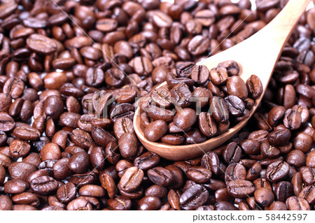 A lot of coffee beans 58442597