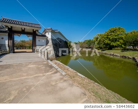 Ako Castle Ruins 58443602