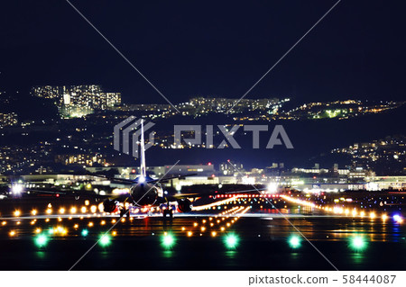 伊丹機場夜景 伊丹機場夜景 58444087