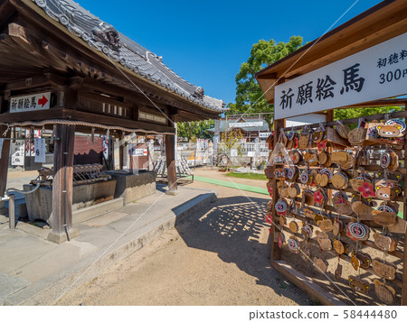 Ako Oishi Shrine 58444480