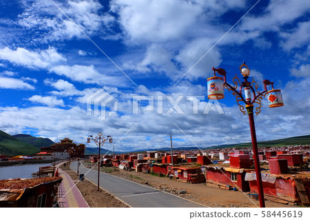 East Tibet Achengar Townscape Yarchen Gar in Tibe East Tibet Achengar Townscape Yarchen Gar in Tibe 58445619
