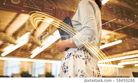 Woman Woman 58450288