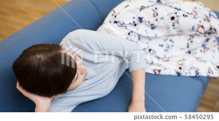 女子 58450295