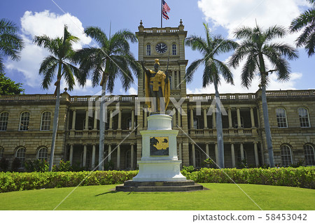 Hawaii · Kamehameha Great statue Hawaii · Kamehameha Great statue 58453042