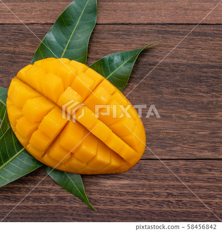 芒果水果設計夏季天台台灣鮮芒果平躺芒果切芒果 58456842