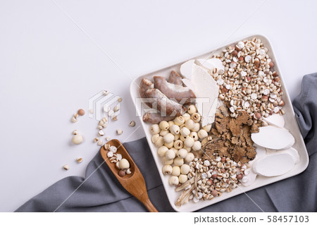 台灣四藥湯麻chi藥膳湯 台灣四藥湯麻chi藥膳湯 58457103