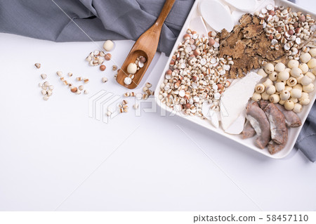 台灣四藥湯麻chi藥膳湯 台灣四藥湯麻chi藥膳湯 58457110