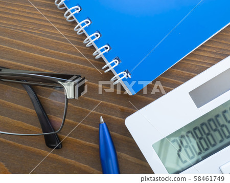 企業形象·眼鏡·筆記本 58461749