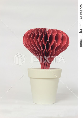 天然加濕器道具與白色背景 58463729