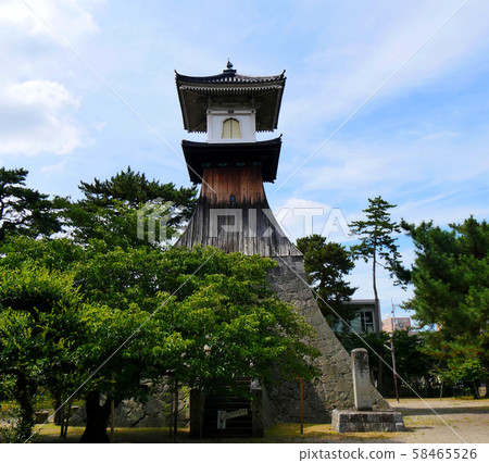 High lantern (Kotohira-cho) 58465526