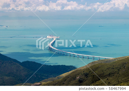 New Hong Kong to Macau bridge and tunnel 58467994