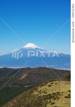 I want to see Fuji from Daruma 58472362