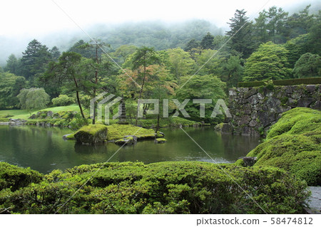 歷史悠久的神社神社 歷史悠久的神社神社 58474812
