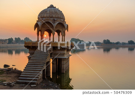 Gadisar lake in the morning at sunrise. Man-made Gadisar lake in the morning at sunrise. Man-made 58476309