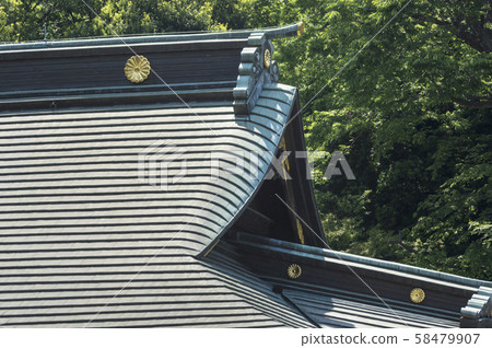神社屋頂 58479907