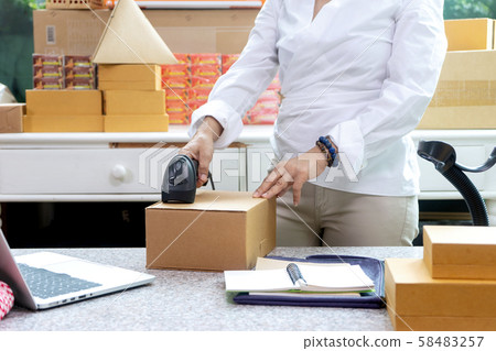 Small business woman Worker delivery service 58483257