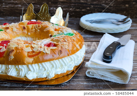 Spanish Christmas cake with fruits, nut and icing Spanish Christmas cake with fruits, nut and icing 58485044