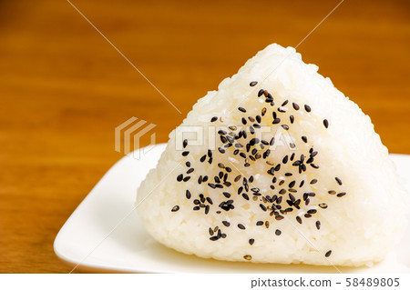 Sesame salt triangle rice balls. Sesame salt triangle rice balls. 58489805