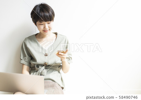 Credit card cashless PIN 58490746